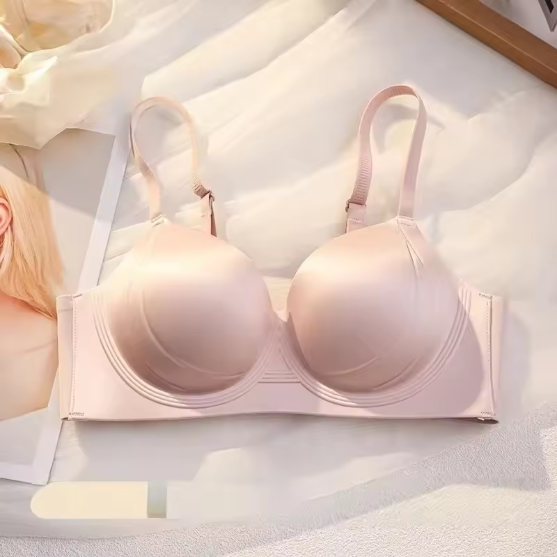 5 CM Satin Seamless Bra.